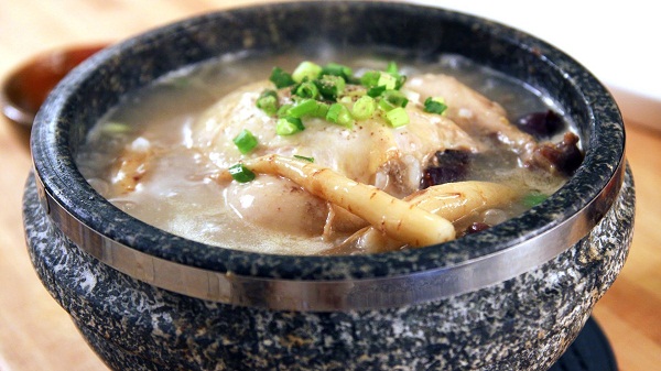 gà tần nhân sâm hàn quốc
